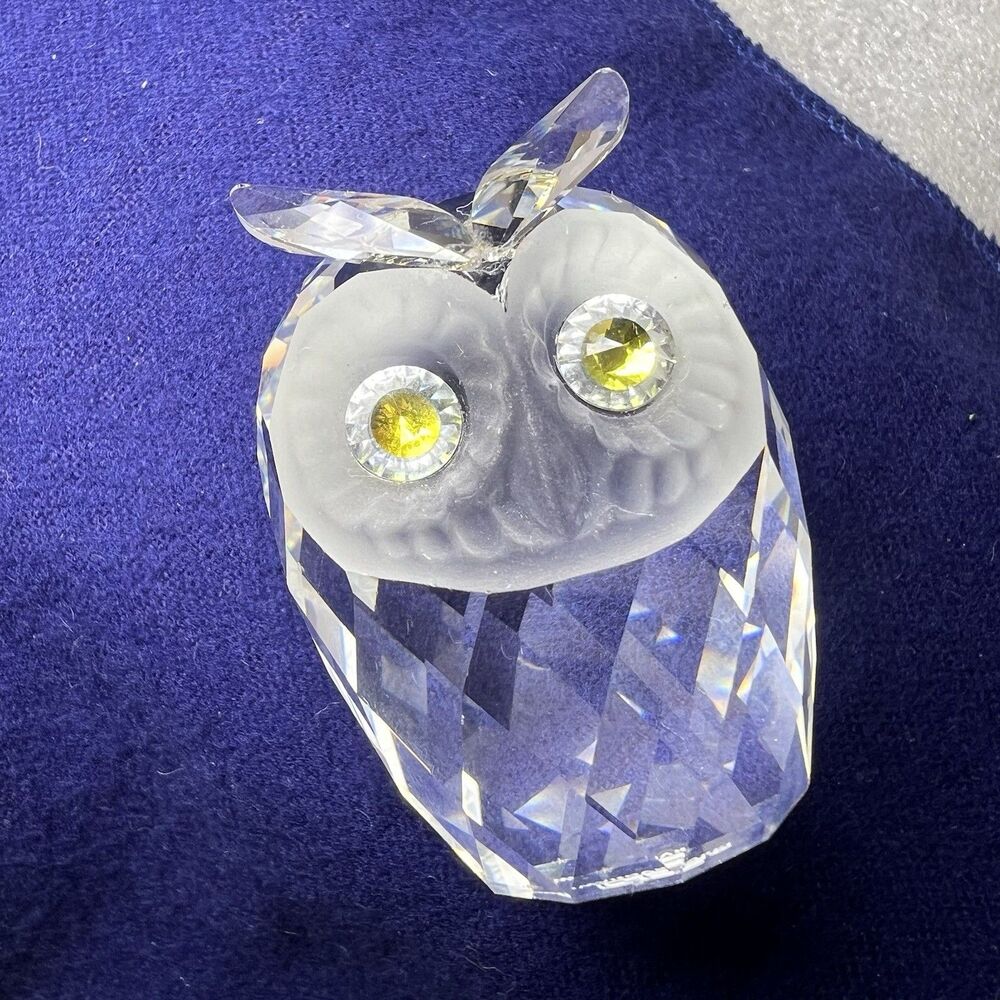 AUTHENTIC Swarovski OWL Crystal Figurine Paperweight Green/Yellow Eyes 2” - Picture 4 of 10